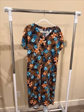 Like new - Lands’ End Crinkle cotton high low dress